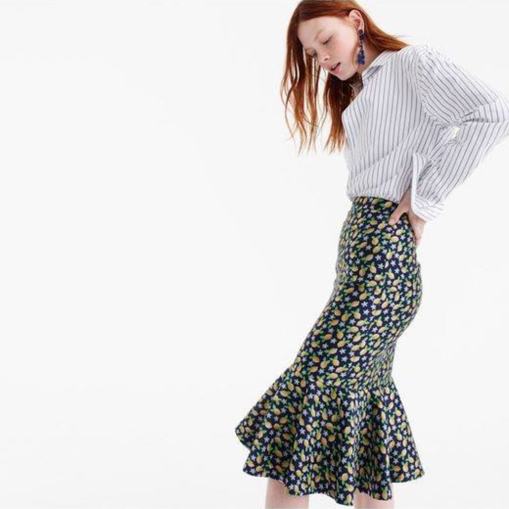 NEW JCrew Petite Trumpet skirt in lemon jacqard